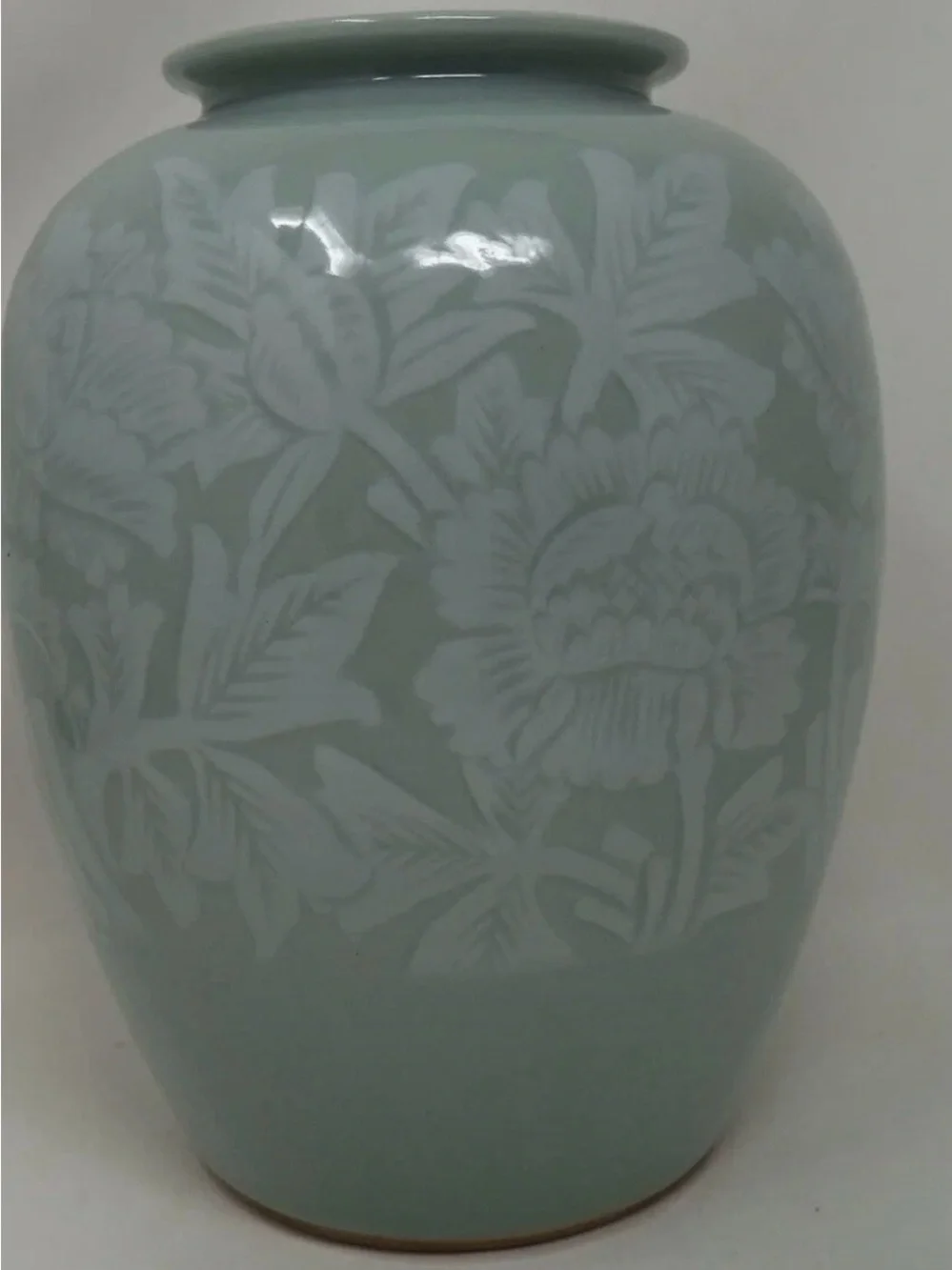 10” Asian Green Celadon Vase